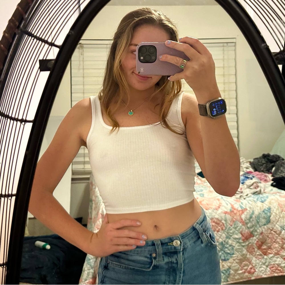 Tilly’s White Cropped Basic Tank Top XS/S